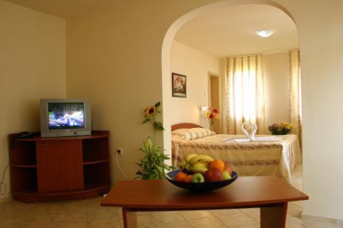 Hotel Focus Варна Номер фото