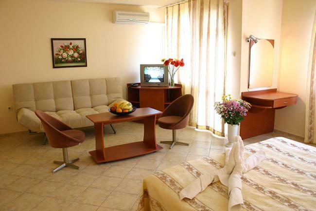 Hotel Focus Варна Екстер'єр фото